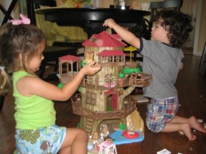 Calico critters country tree house online